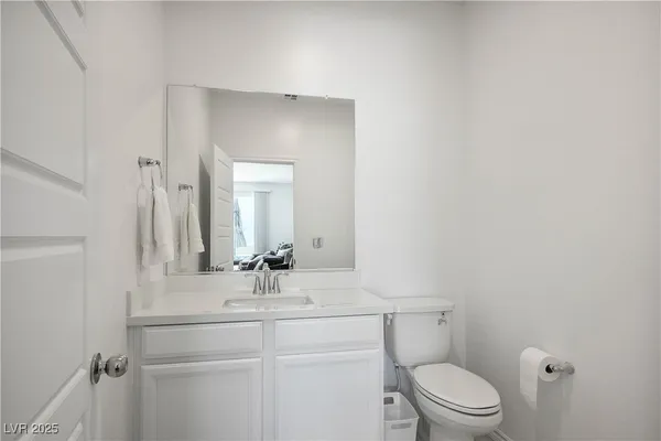 $480,000 | 6839 Greensmen Avenue, Las Vegas, NV 89156