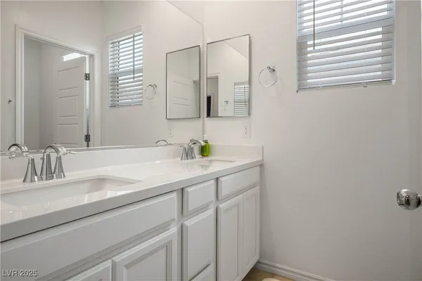 $480,000 | 6839 Greensmen Avenue, Las Vegas, NV 89156