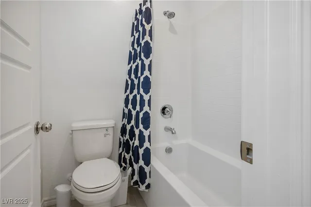 $470,000 | 6839 Greensmen Avenue, Las Vegas, NV 89156