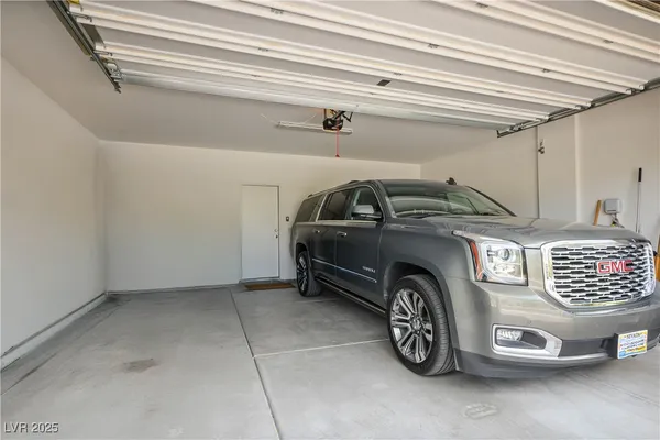 $480,000 | 6839 Greensmen Avenue, Las Vegas, NV 89156