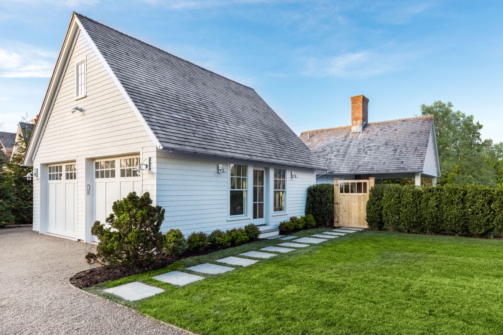 7 Fieldview Lane East Hampton, NY 11937 - Photo 3 of 43 a view of a house with a yard