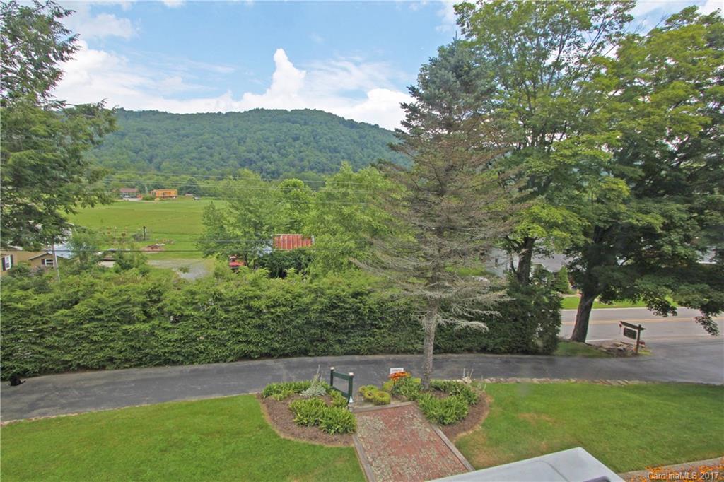 2839 Broadstone Road Banner Elk, NC 28604 - Photo 11 of 20 Gallery Image 11