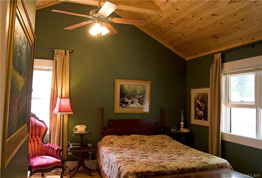 2839 Broadstone Road Banner Elk, NC 28604 - Photo 14 of 20 Gallery Image 14
