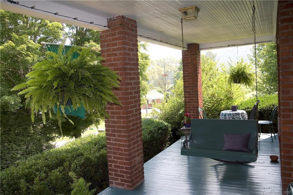 2839 Broadstone Road Banner Elk, NC 28604 - Photo 19 of 20 Gallery Image 19