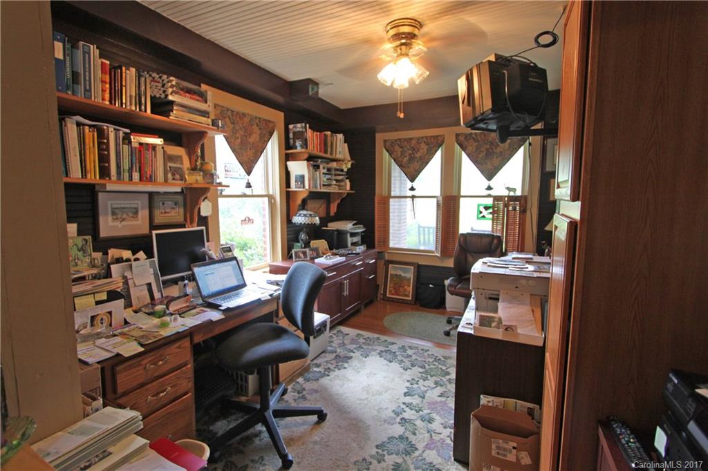 2839 Broadstone Road Banner Elk, NC 28604 - Photo 6 of 20 Gallery Image 6