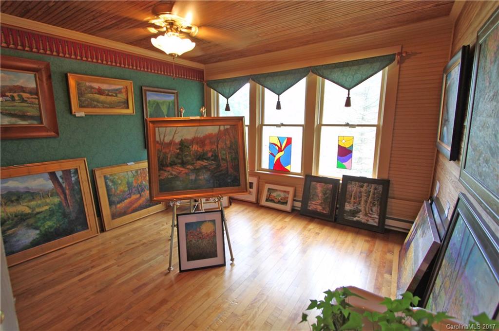 2839 Broadstone Road Banner Elk, NC 28604 - Photo 7 of 20 Gallery Image 7