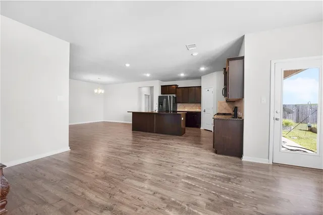 $2,300 | 440 West Lake Drive, Slidell, LA 70461