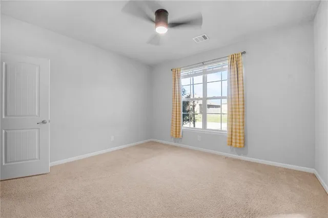 $2,300 | 440 West Lake Drive, Slidell, LA 70461