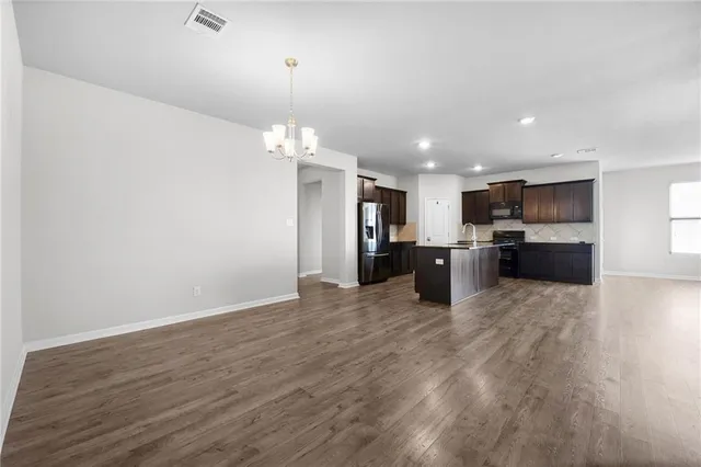 $2,300 | 440 West Lake Drive, Slidell, LA 70461