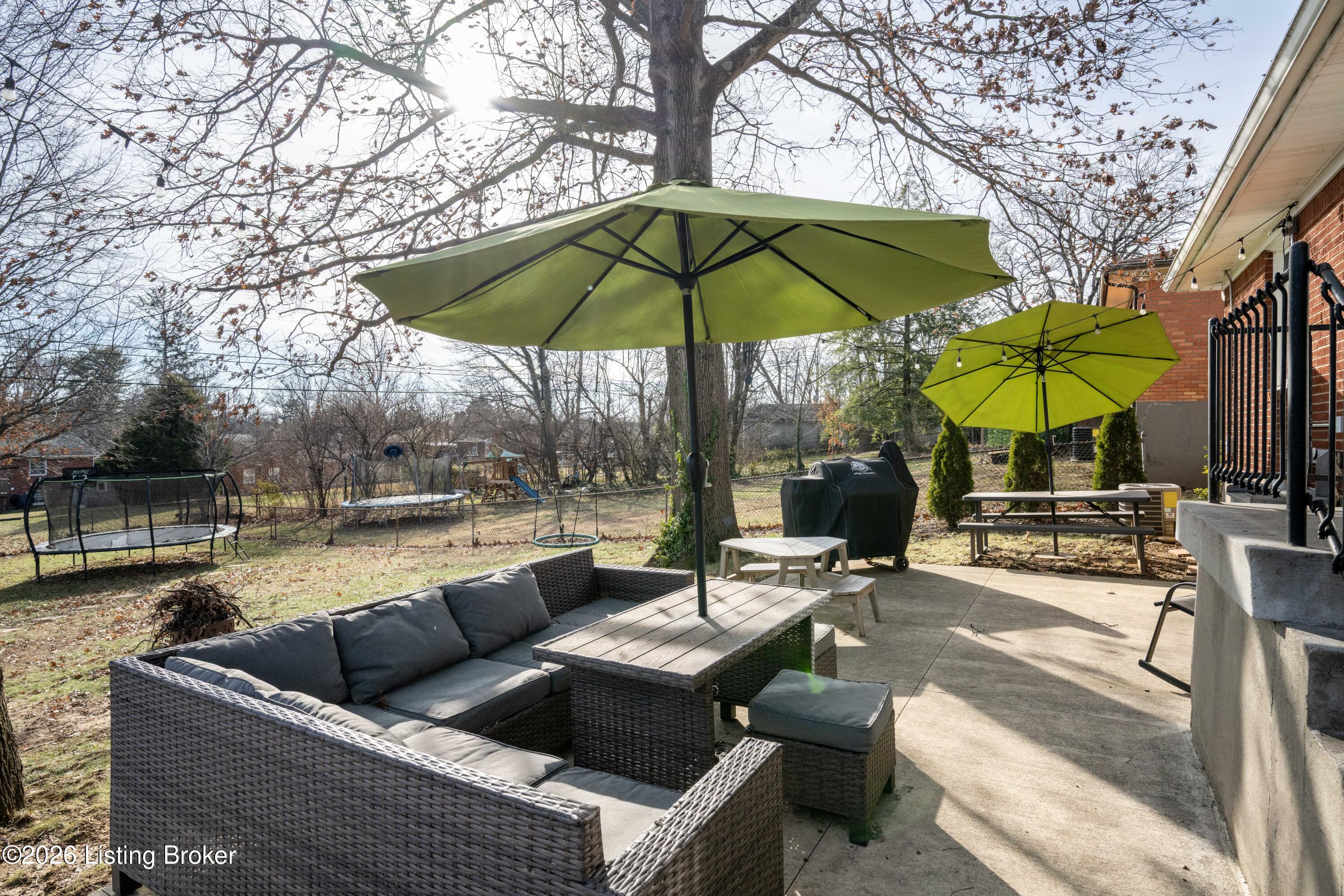 12314 Hardwick Road Louisville, KY 40243 - Photo 14 of 19 HW Rear Patio