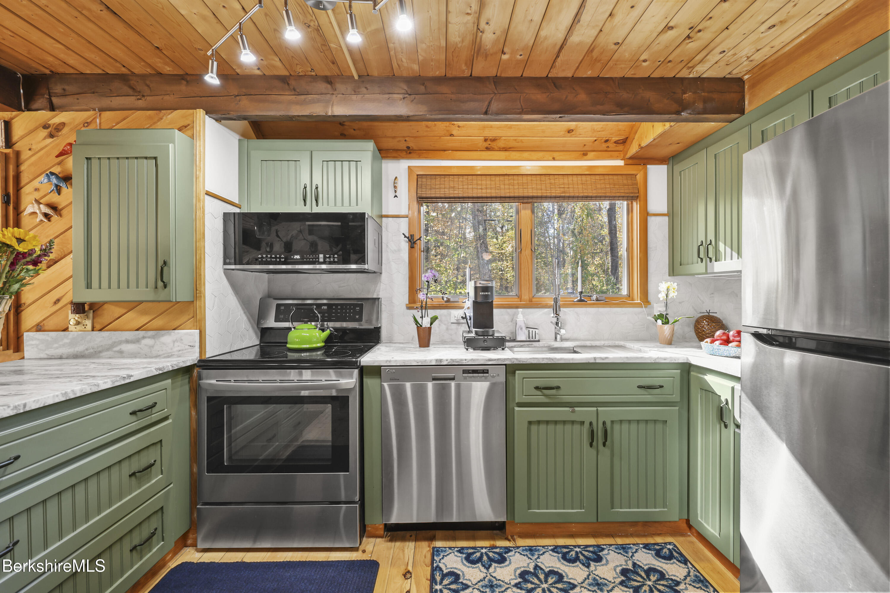 262 Stebbins Road Otis, MA 01253 - Photo 10 of 45 7-Kitchen