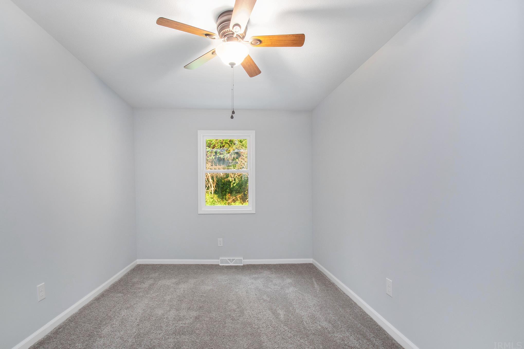 1611 Osolo Road Elkhart, IN 46514 - Photo 14 of 27 Gallery Image 14