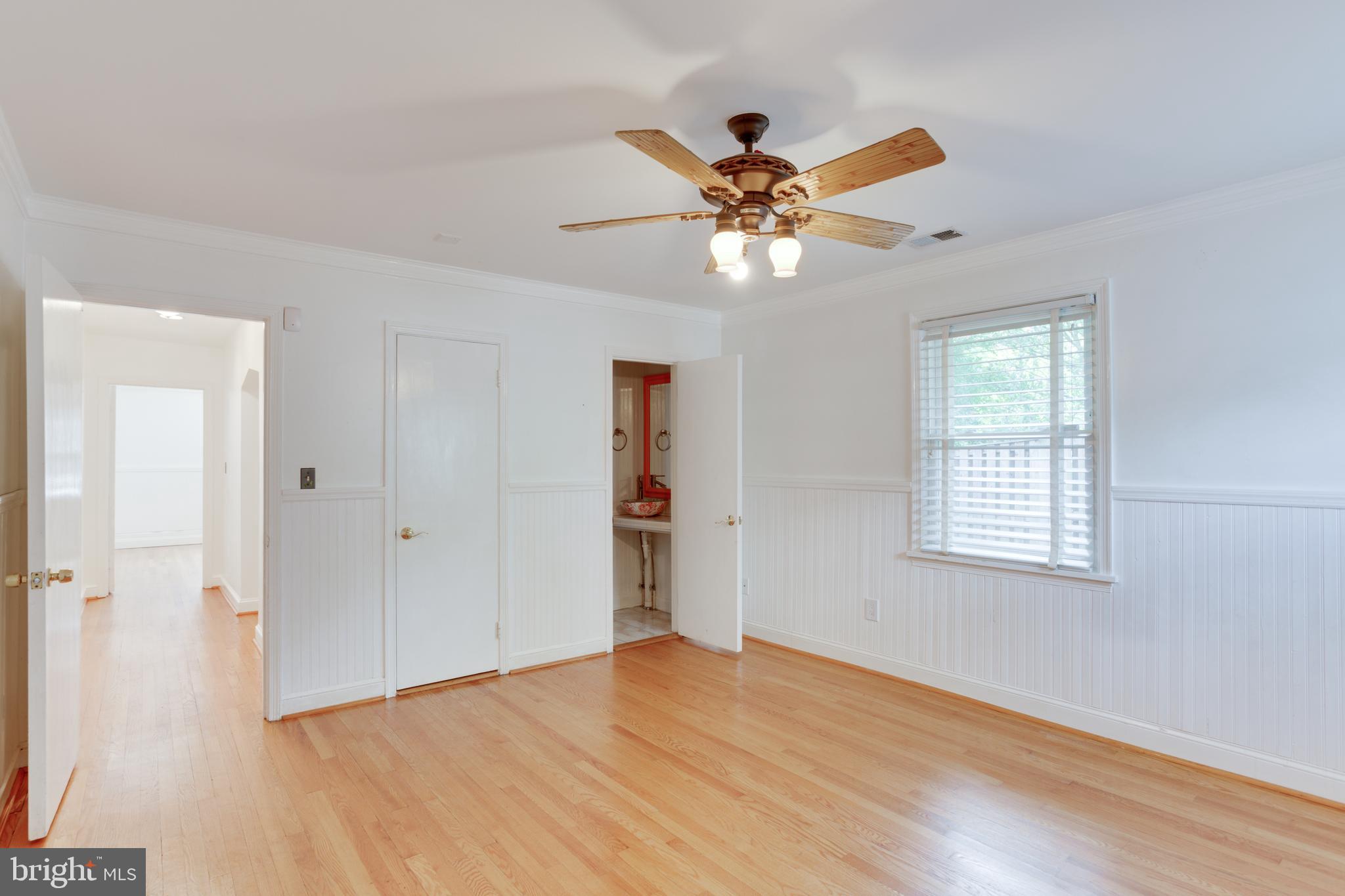 1944 Seminary Road Silver Spring, MD 20910 - Photo 11 of 21