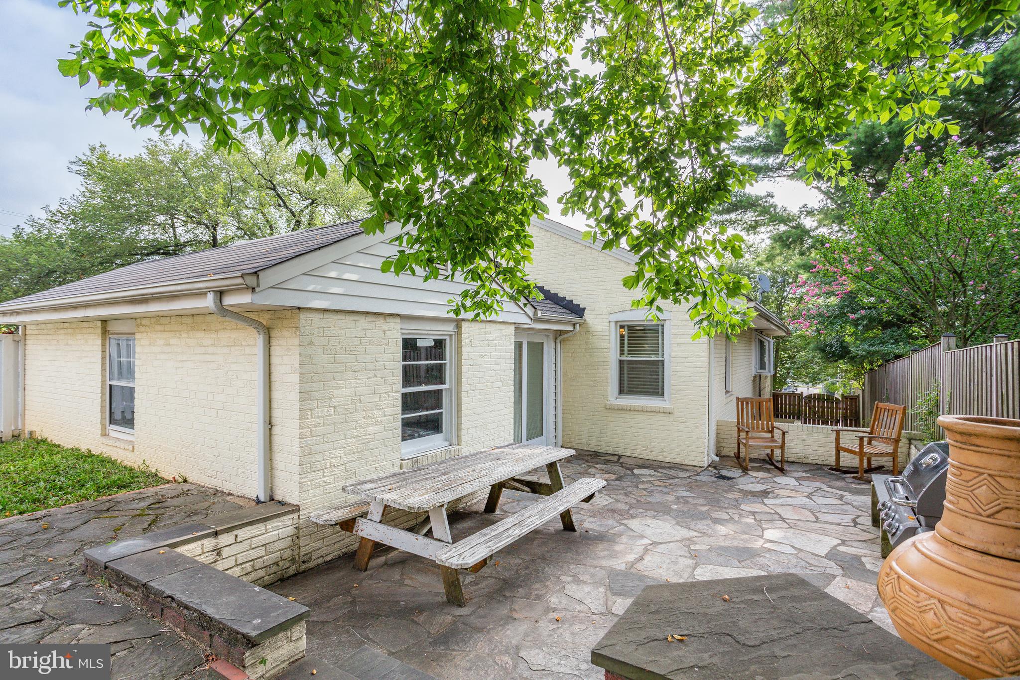 1944 Seminary Road Silver Spring, MD 20910 - Photo 19 of 21