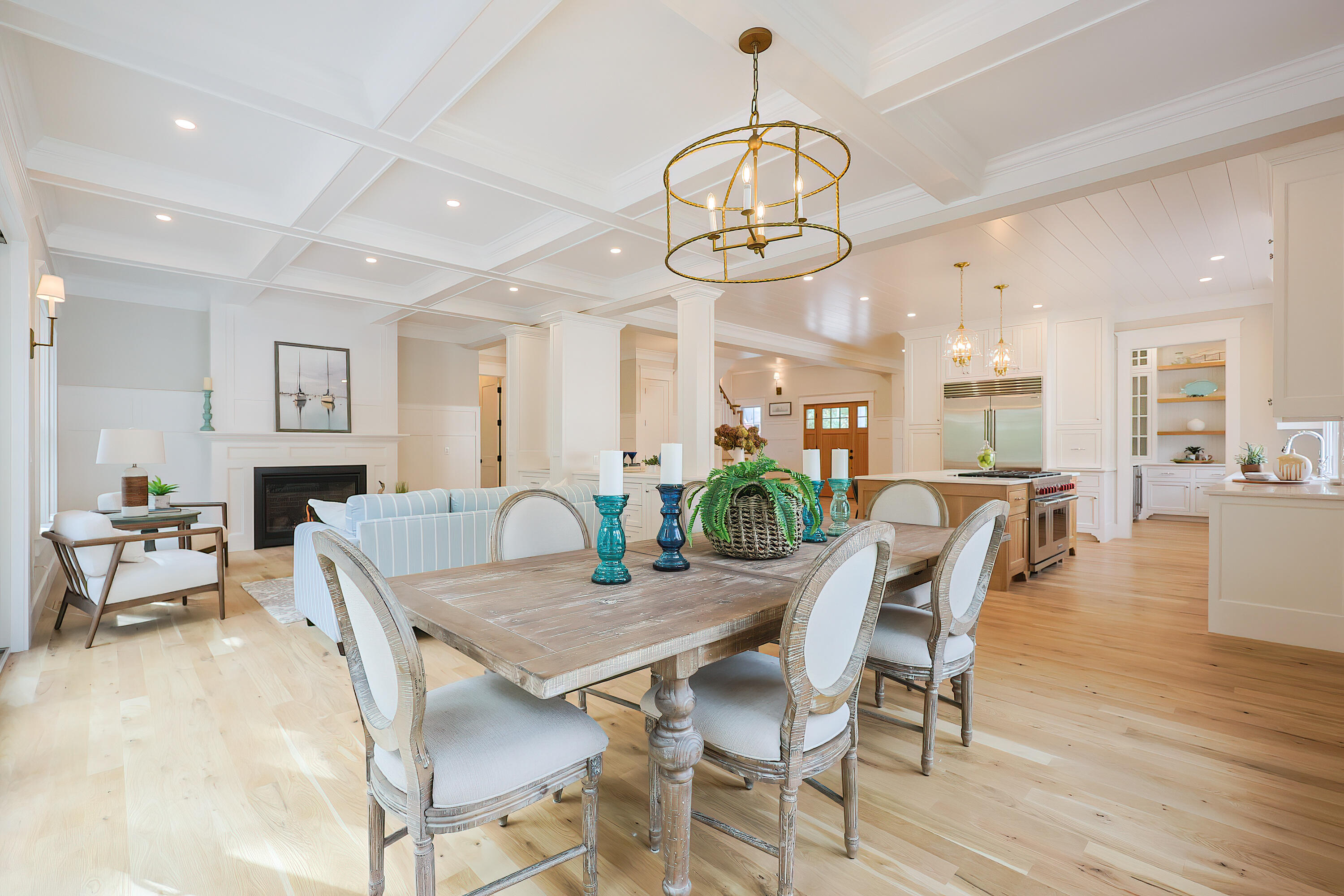 28 Quaker Run Road Mashpee, MA 02649 - Photo 8 of 49 Dinning Room