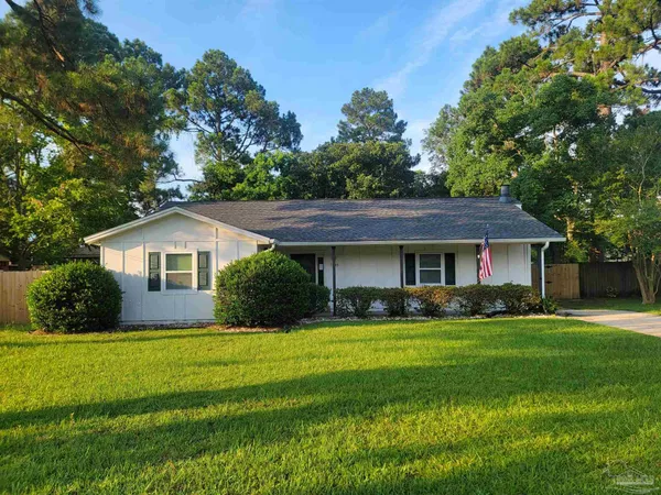$1,750 | 7545 Sandy Creek Drive, Pensacola, FL 32506