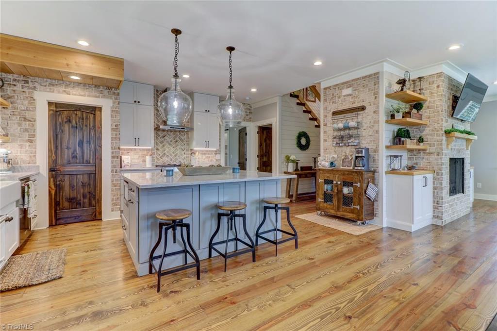 7813 Anthony Road Stokesdale, NC 27357 - Photo 10 of 30 Gallery Image 10