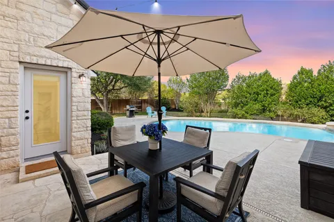 $845,000 | 120 Palisade Drive, Austin, TX 78737