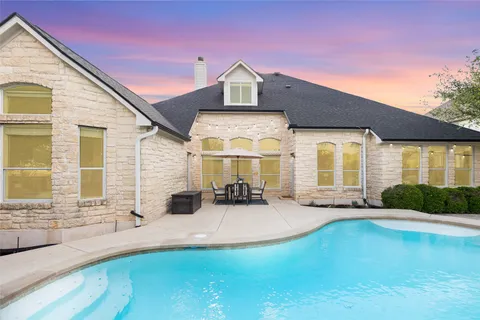 $845,000 | 120 Palisade Drive, Austin, TX 78737