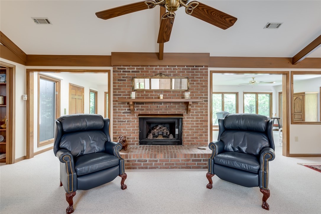 32 Beacon Ridge Circle Salem, SC 29676 - Photo 6 of 42 Gallery Image 6
