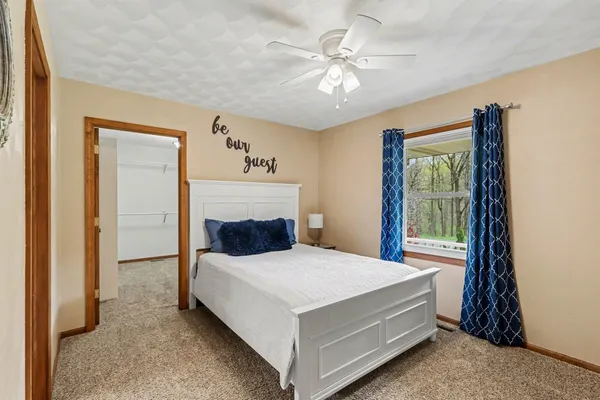 $675,000 | 2828 West F Avenue, Kalamazoo, MI 49009