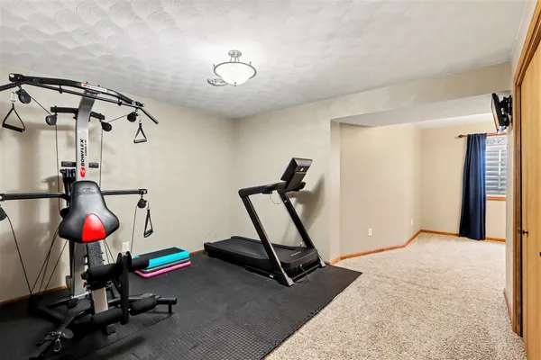$675,000 | 2828 West F Avenue, Kalamazoo, MI 49009