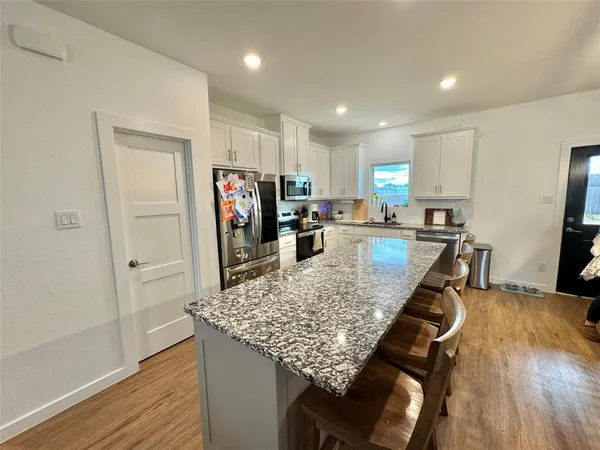 $353,000 | 416 Austin Street, Gainesville, TX 76240