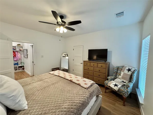 $353,000 | 416 Austin Street, Gainesville, TX 76240