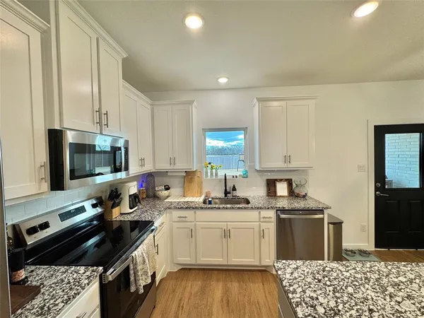 $353,000 | 416 Austin Street, Gainesville, TX 76240