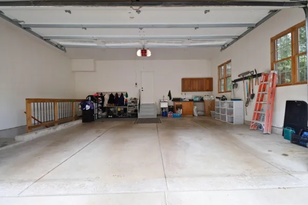 $1,299,000 | 9905 West 113th Avenue, Cedar Lake, IN 46303