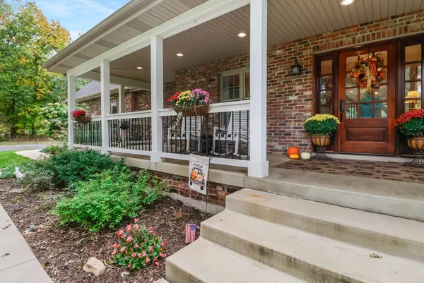 $1,299,000 | 9905 West 113th Avenue, Cedar Lake, IN 46303