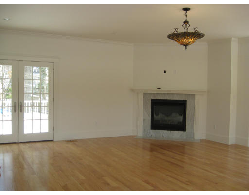 20 Sheffield Road Winchester, MA 01890 - Photo 5 of 12