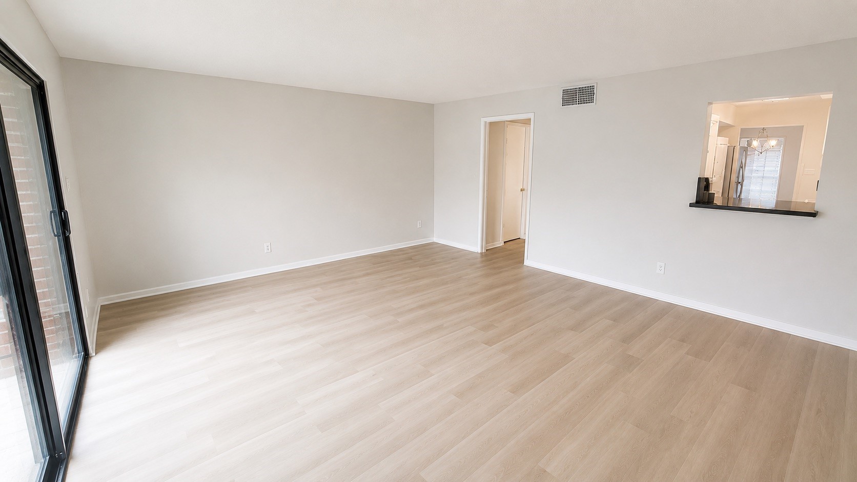 11550 Chimney Rock Road, Unit 537 Houston, TX 77035 - Photo 3 of 18 Gallery Image 3