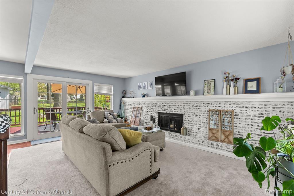 4400 Highfield Road Waterford, MI 48329 - Photo 7 of 54