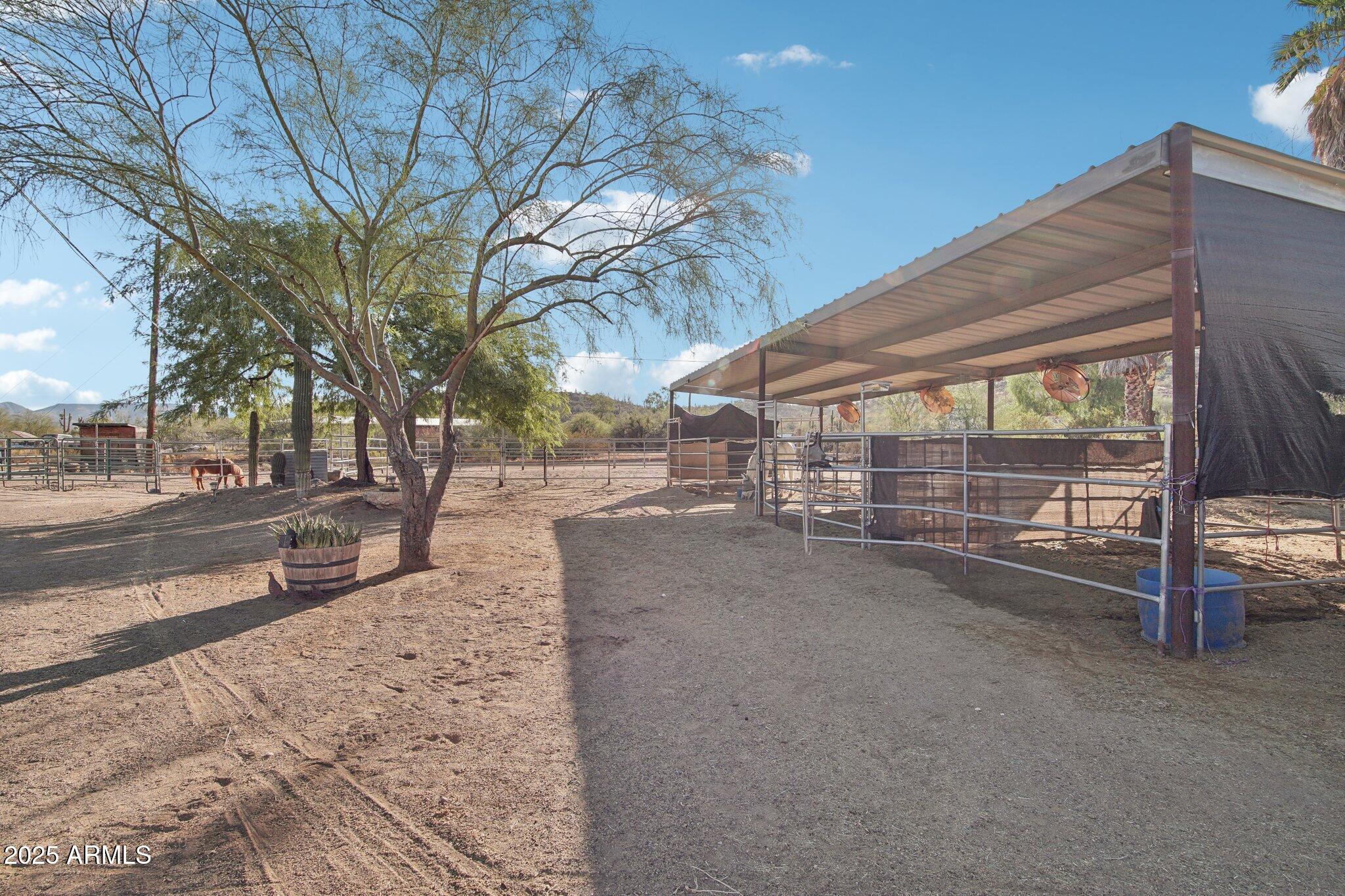 47435 North Meander Road New River, AZ 85087 - Photo 4 of 19 Covered Stalls