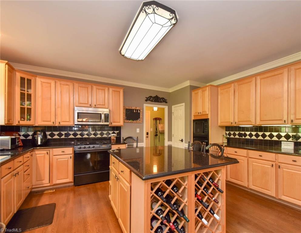 3817 Pinetop Road Greensboro, NC 27410 - Photo 15 of 29 Gallery Image 15