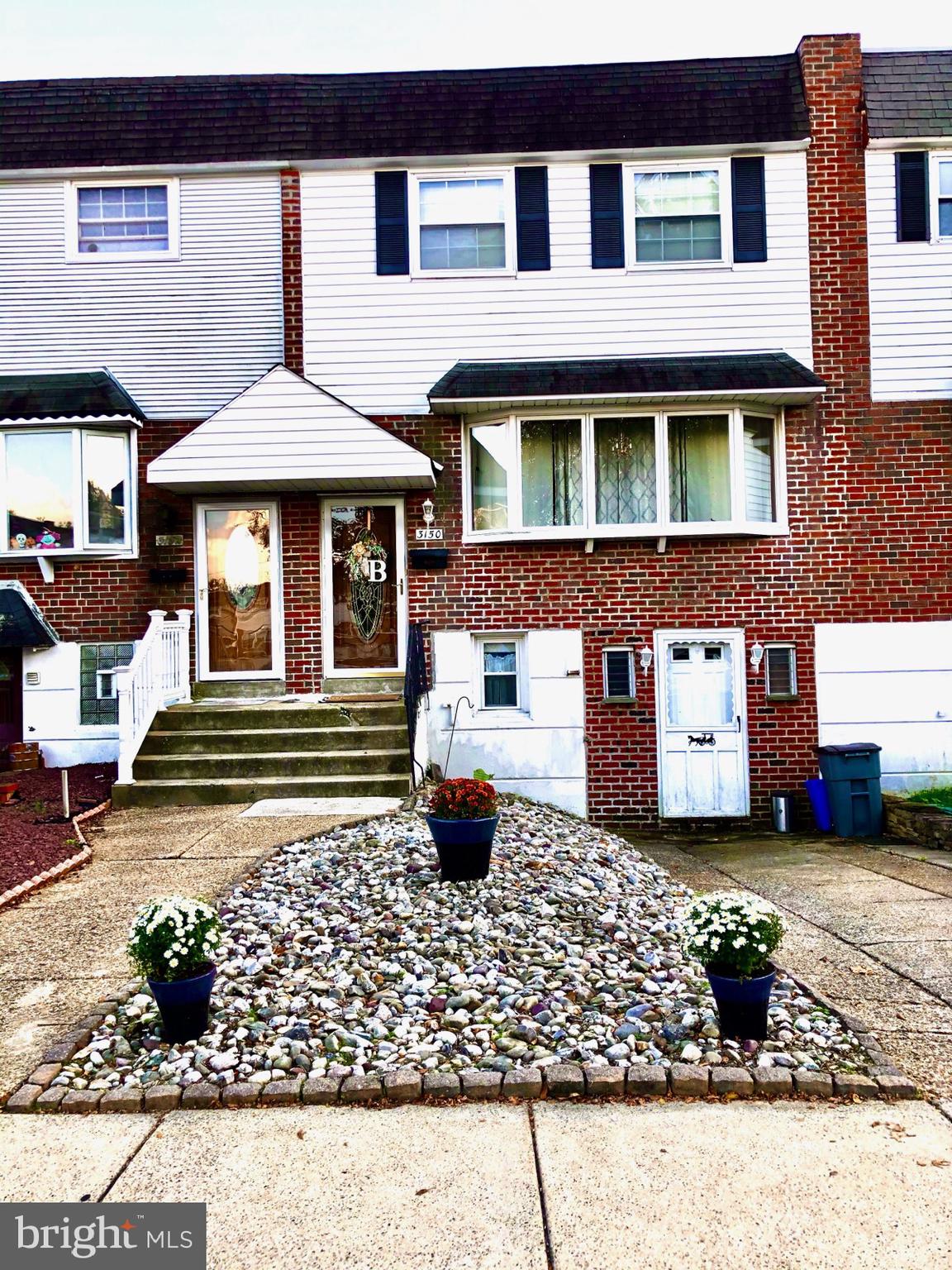 3150 Derry Road Philadelphia, PA 19154 - Photo 1 of 27 Prime location on quiet cul-de-sac
