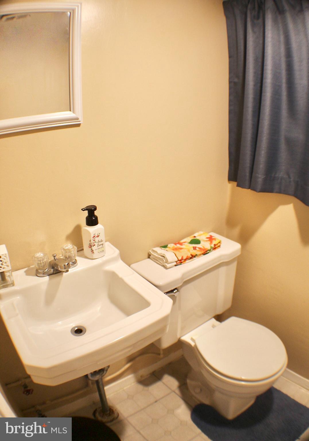 3150 Derry Road Philadelphia, PA 19154 - Photo 25 of 27 Half bath located in basement