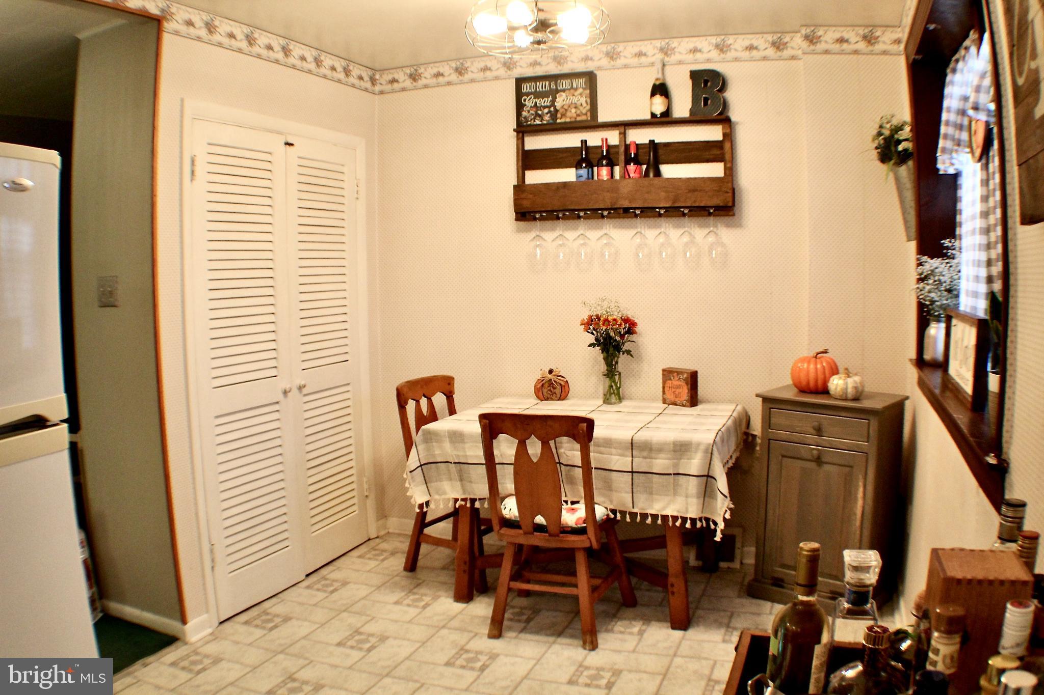 3150 Derry Road Philadelphia, PA 19154 - Photo 8 of 27 Eat-in kitchen