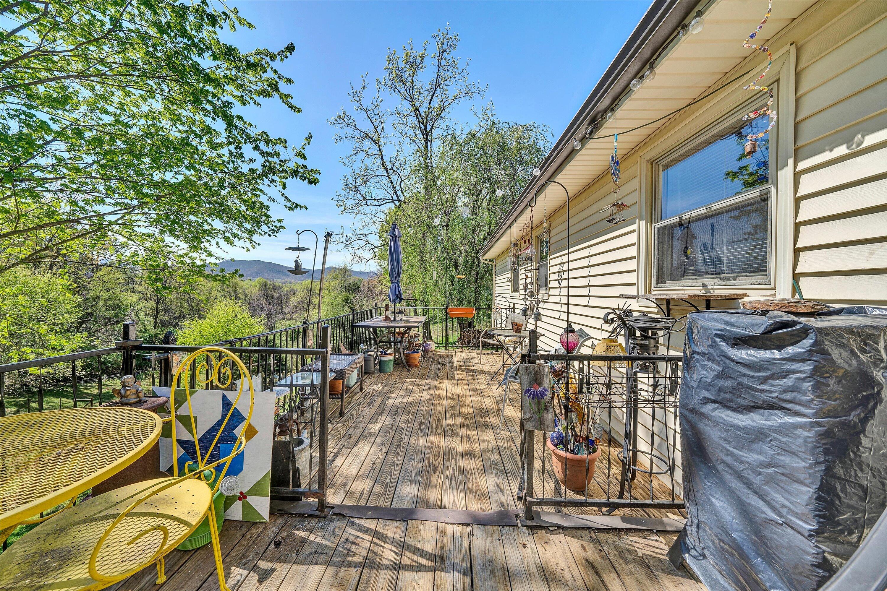 262 Mountain View Road Troutville, VA 24175 - Photo 14 of 29 14-SGP-00066