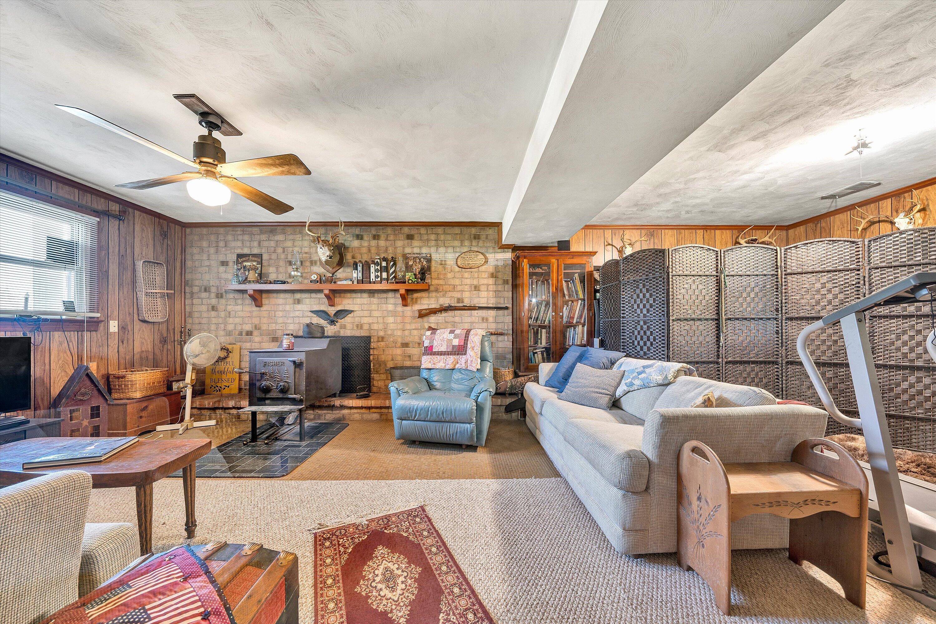 262 Mountain View Road Troutville, VA 24175 - Photo 28 of 29 28-SGP-00136