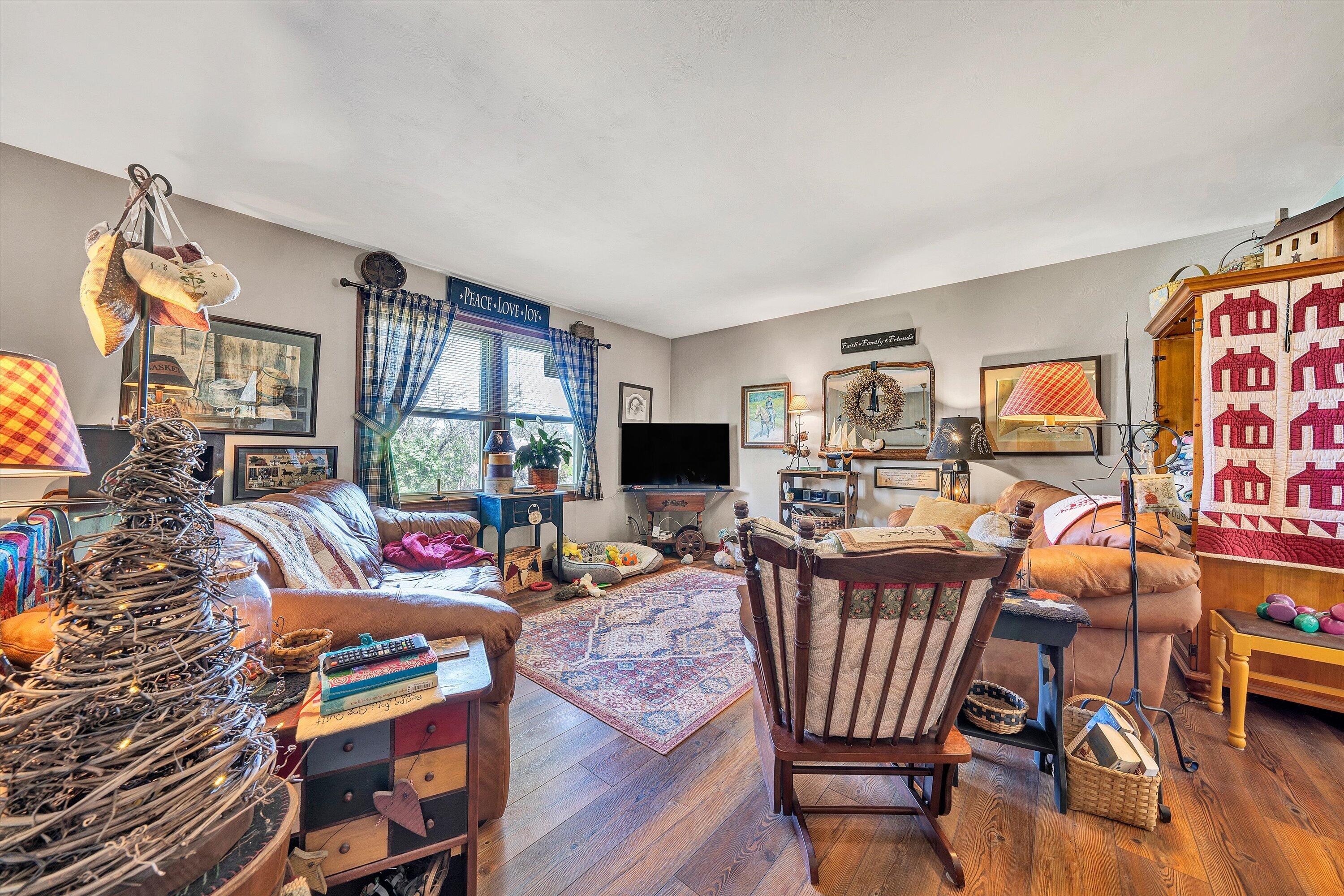 262 Mountain View Road Troutville, VA 24175 - Photo 9 of 29 09-SGP-00031