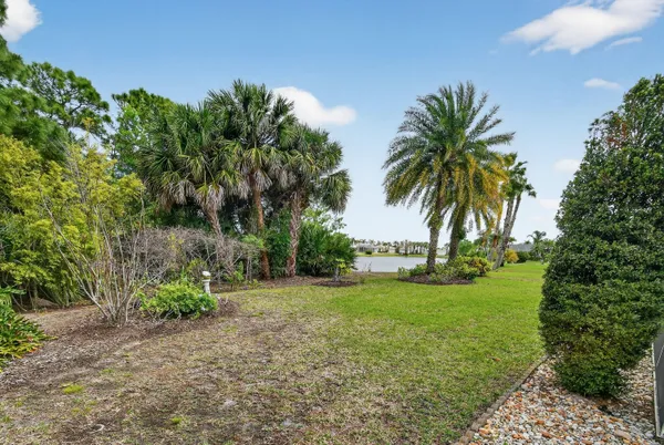 $2,800 | 425 Southwest Talquin Lane, Port St. Lucie, FL 34986