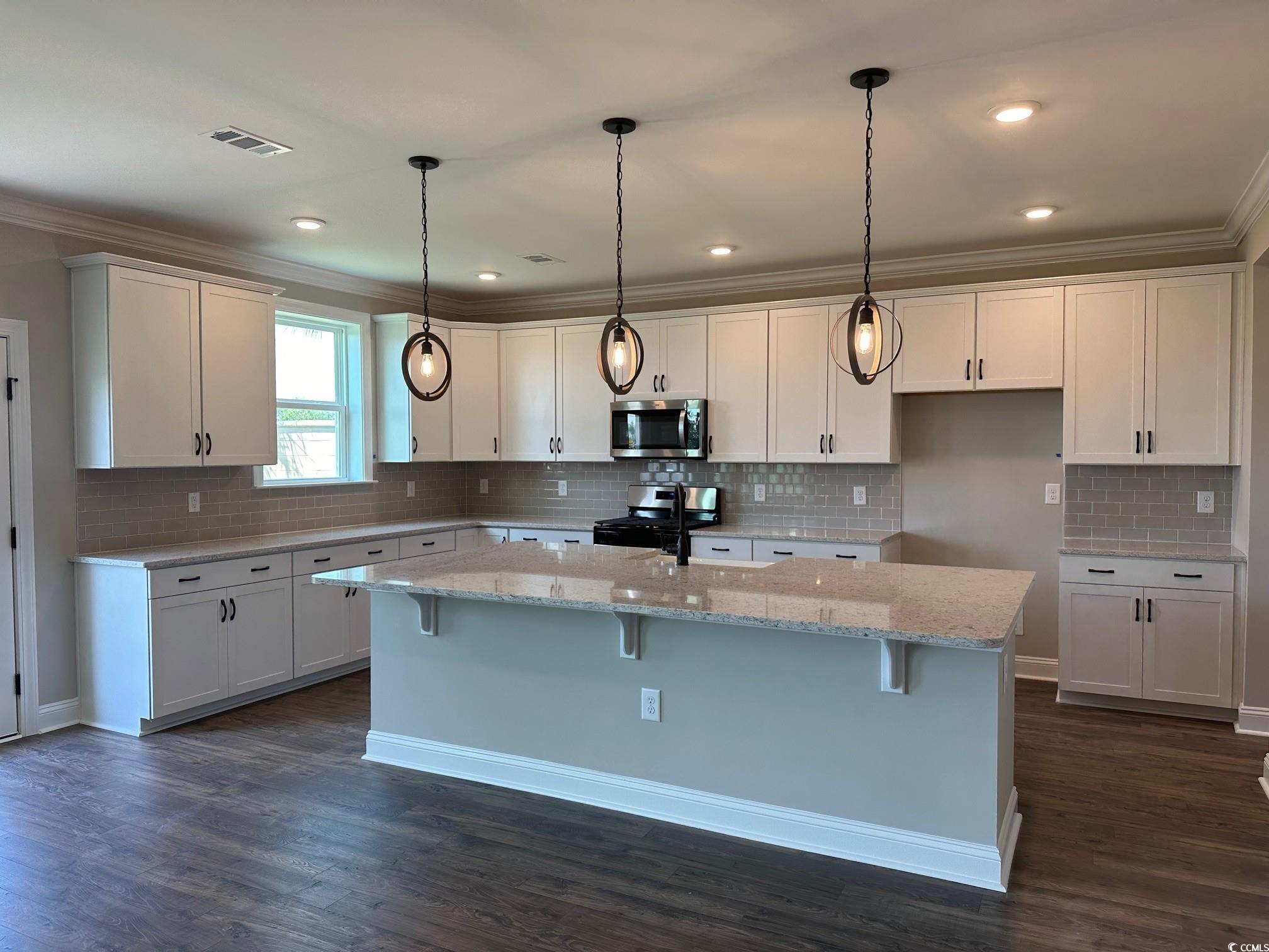 252 Hull Street Surfside Beach, SC 29575 - Photo 11 of 40 Gallery Image 11