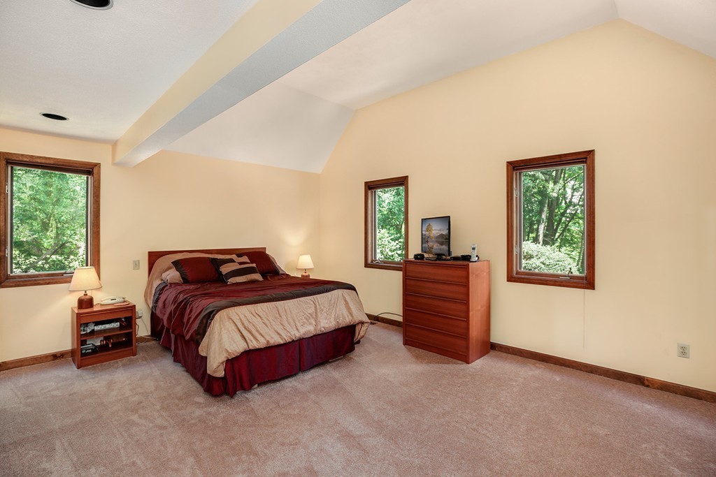 1 Garvey Road Framingham, MA 01701 - Photo 7 of 30