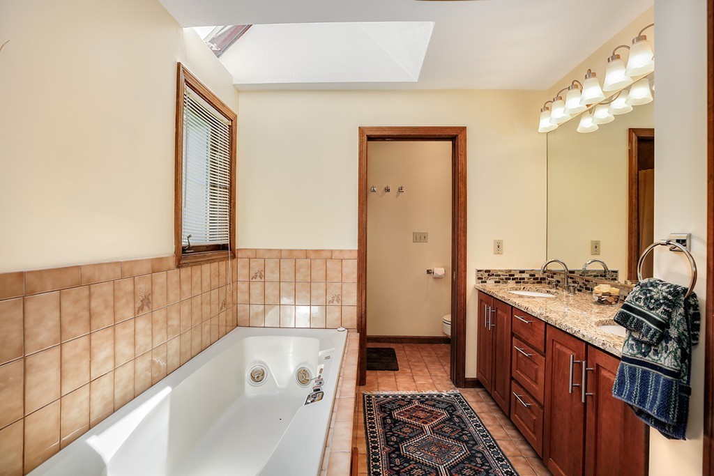 1 Garvey Road Framingham, MA 01701 - Photo 9 of 30