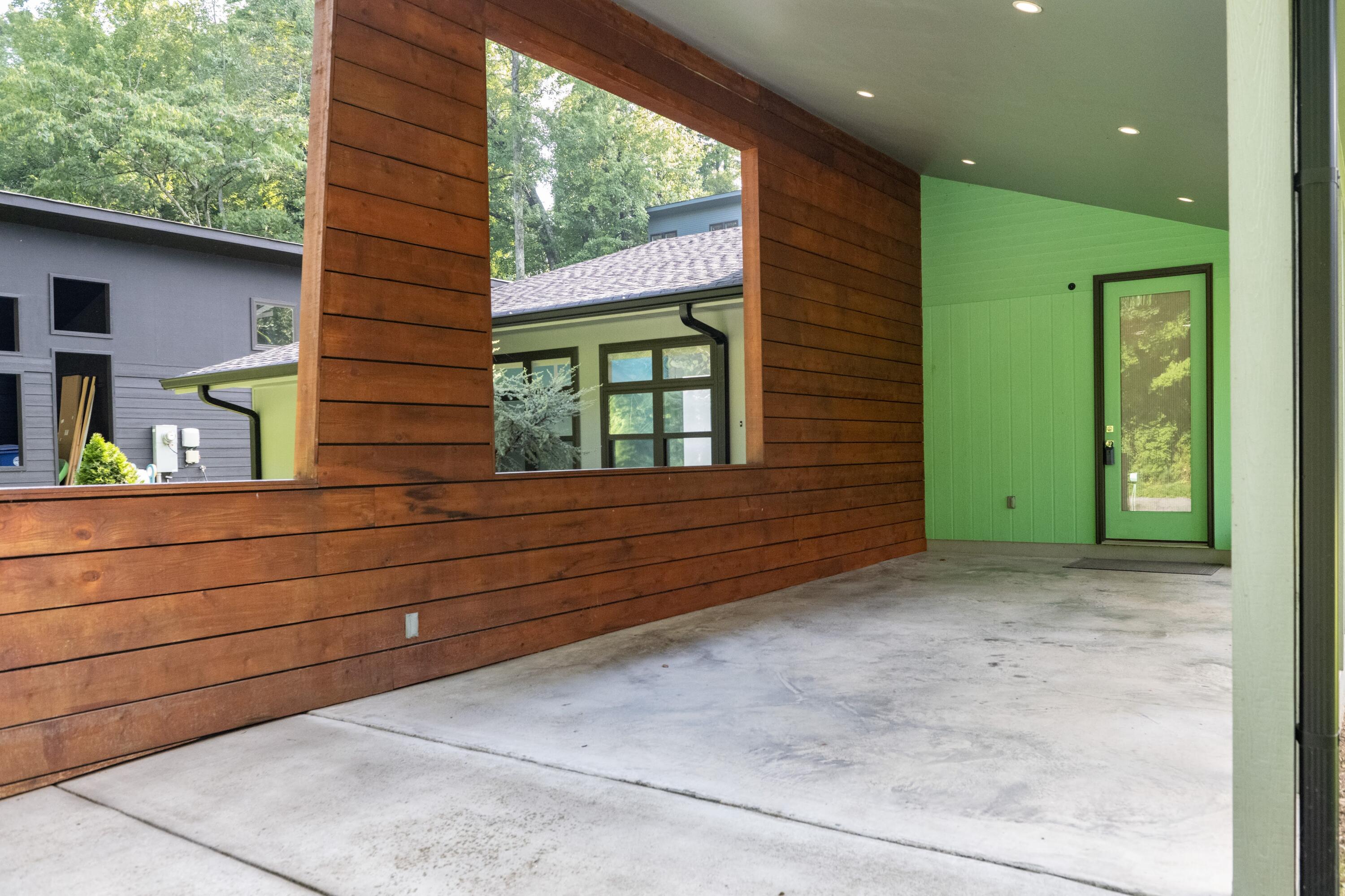1769 Whiteoak Road Chattanooga, TN 37415 - Photo 4 of 75 1769 White Oak Rd