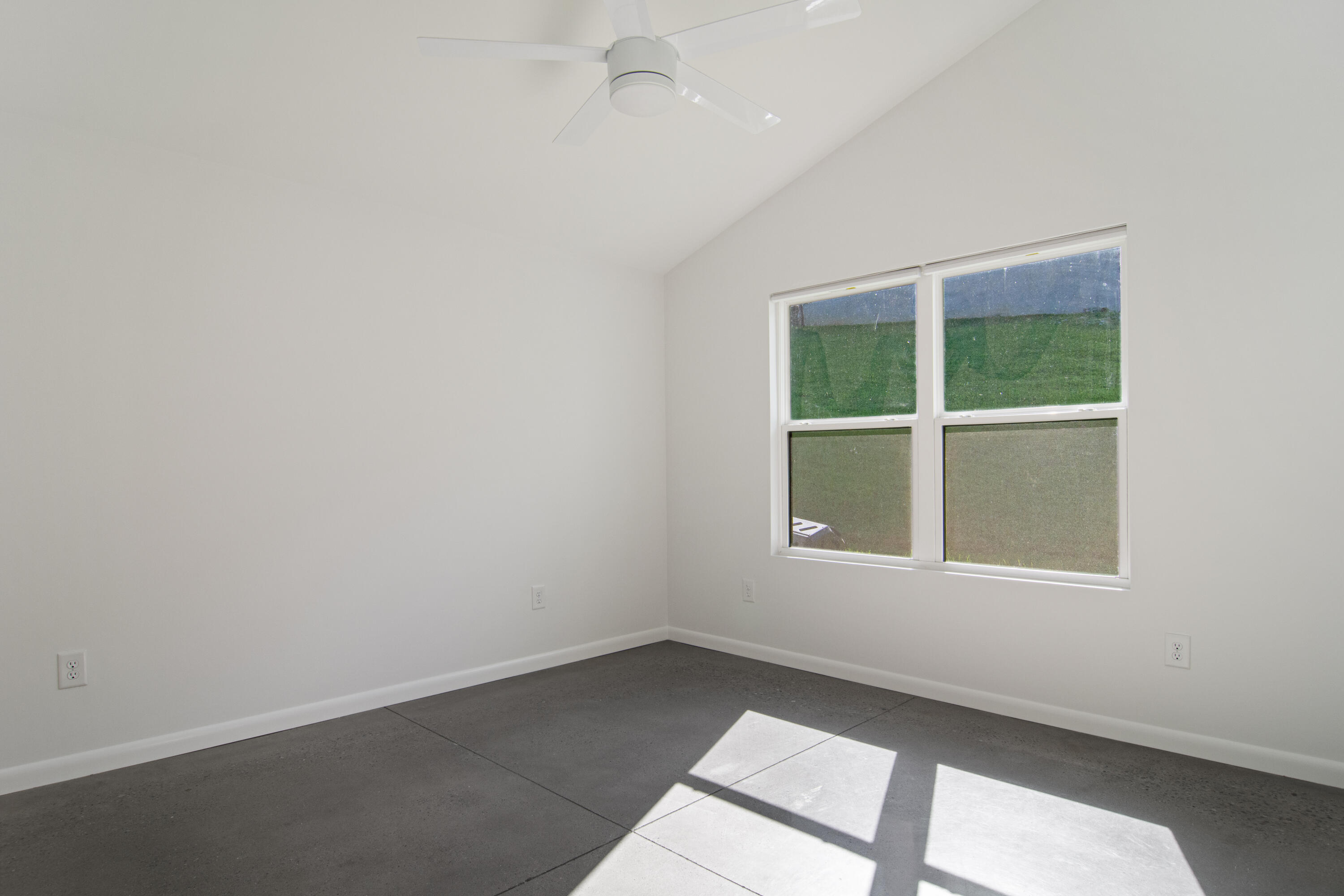 1769 Whiteoak Road Chattanooga, TN 37415 - Photo 41 of 75 Bedroom 2