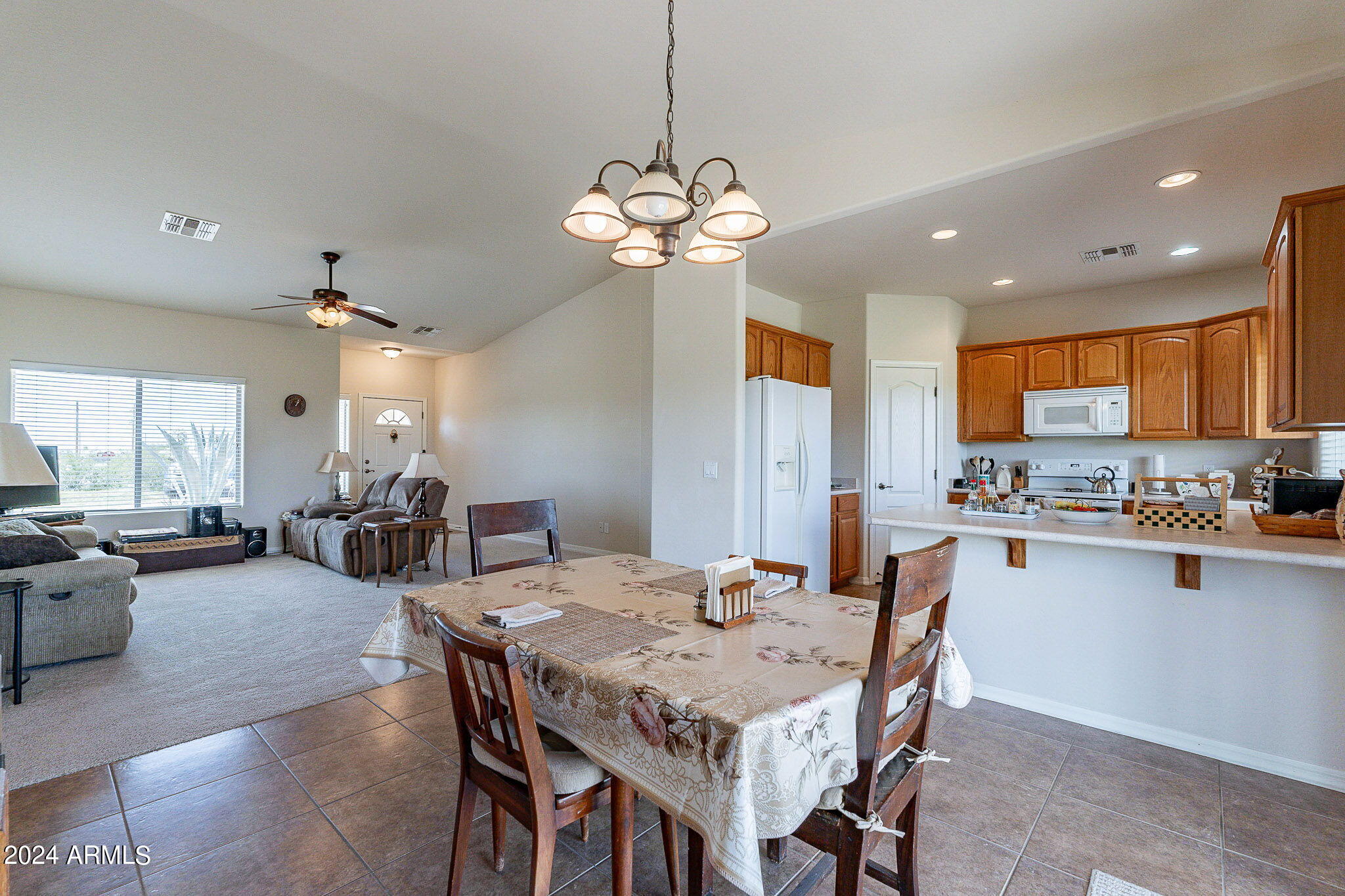 9269 North Diffin Road Florence, AZ 85132 - Photo 12 of 34 13-web-or-mls-Diffin-13