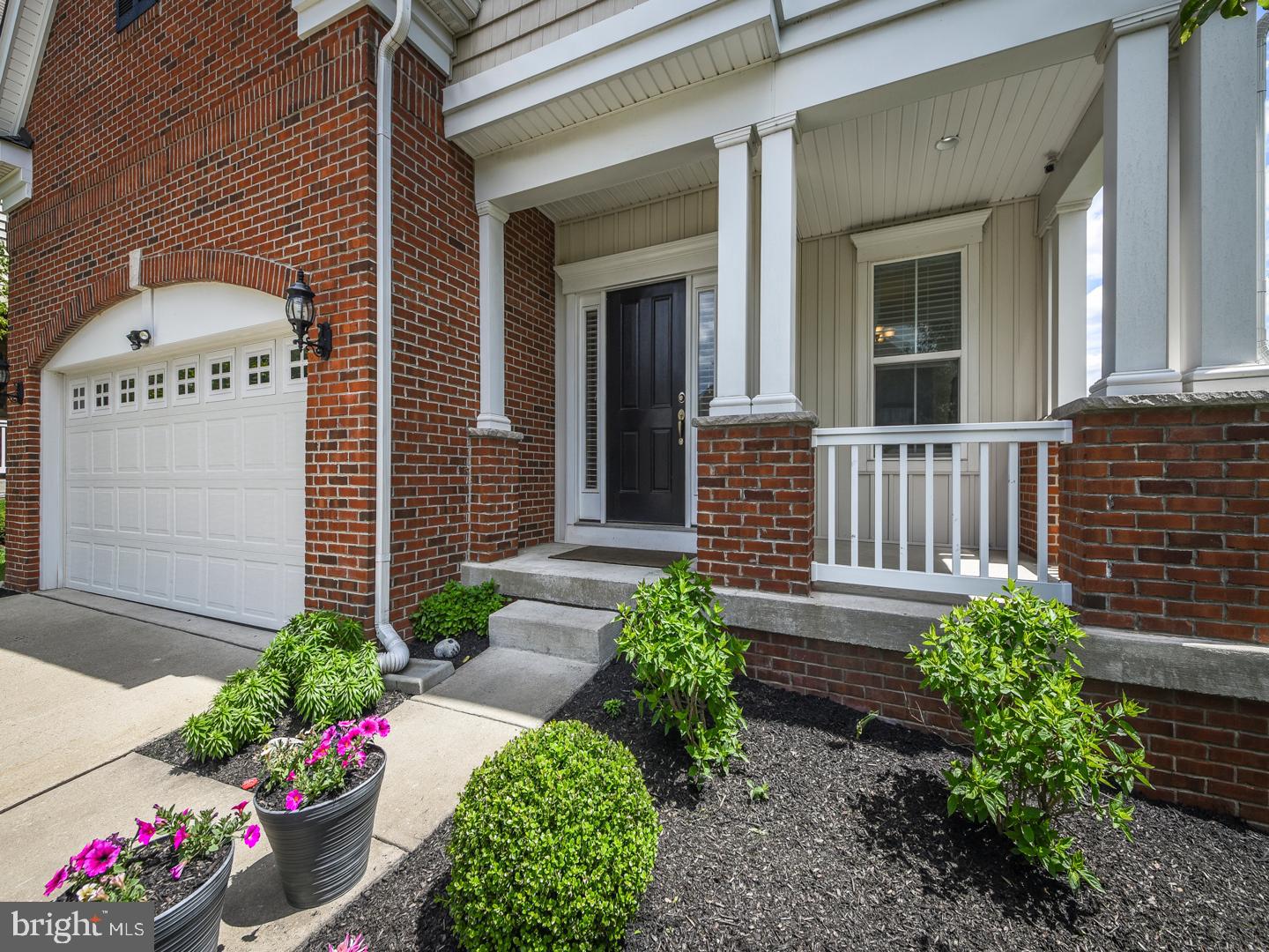 802 Sam Lane Blue Bell, PA 19422 - Photo 4 of 42